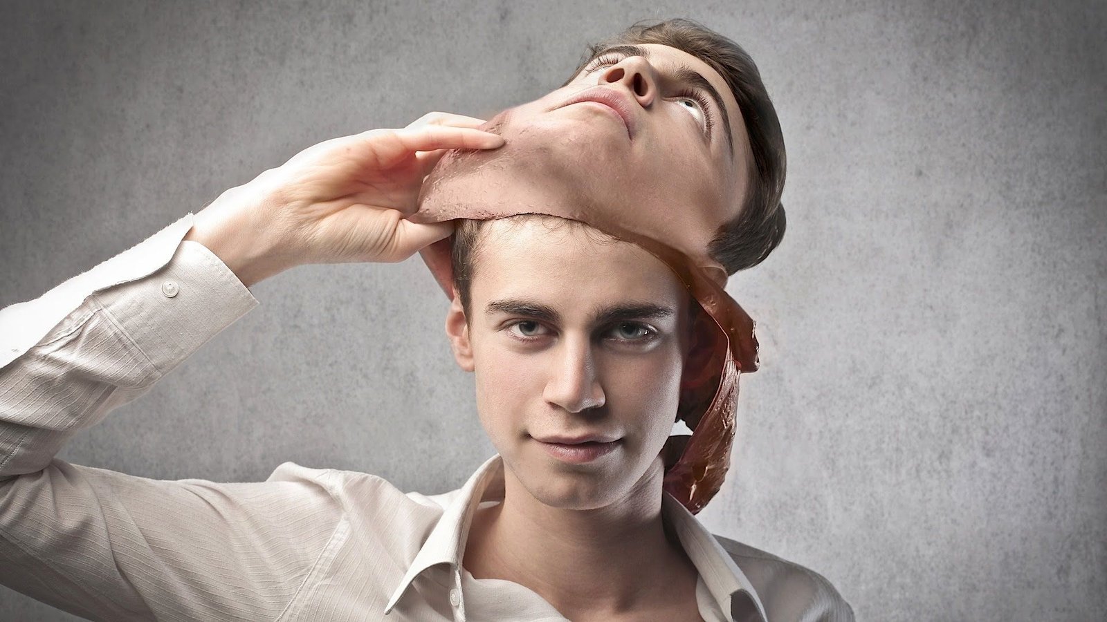 ¿Eres auténtico? o muestras la “cara exitosa de tu vida