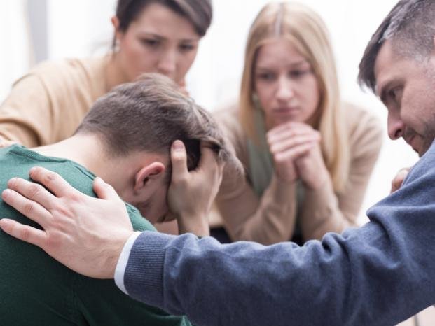 Cuando el dolor te lo causa tu propia familia o amigos