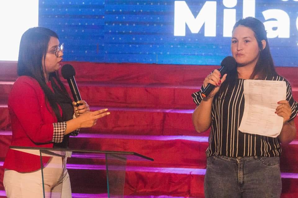 Mikeila fue sanada de leucemia